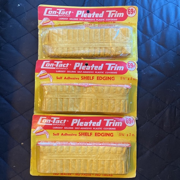 Vintage Con-Tact pleated trim from the 1960’s - Picture 3 of 3